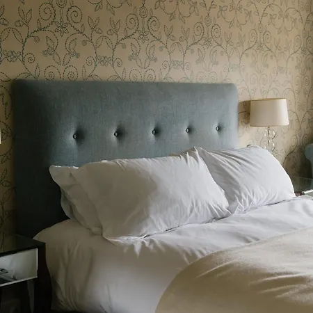 The White Swan Pickering