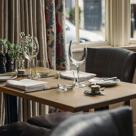 The White Swan Inn 4*