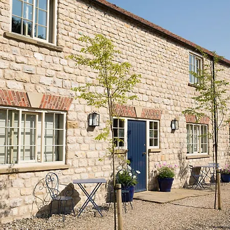 The White Swan Pickering