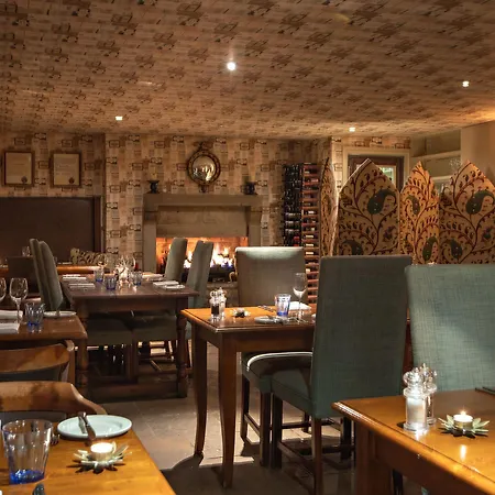 The White Swan Kro 4*