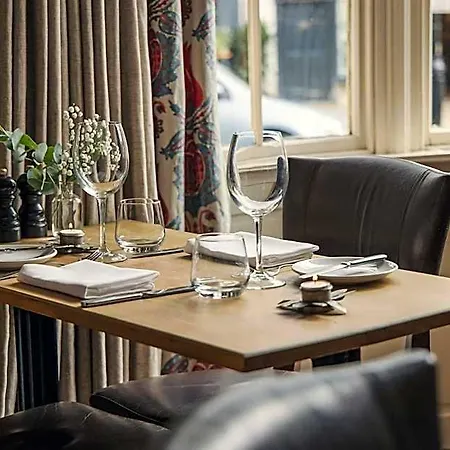 بيت ريفي The White Swan 4*