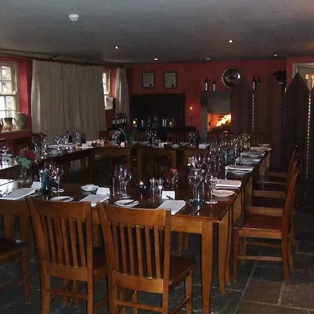 The White Swan 여관 피커링