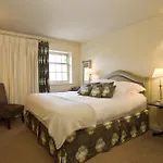 The White Swan 4*