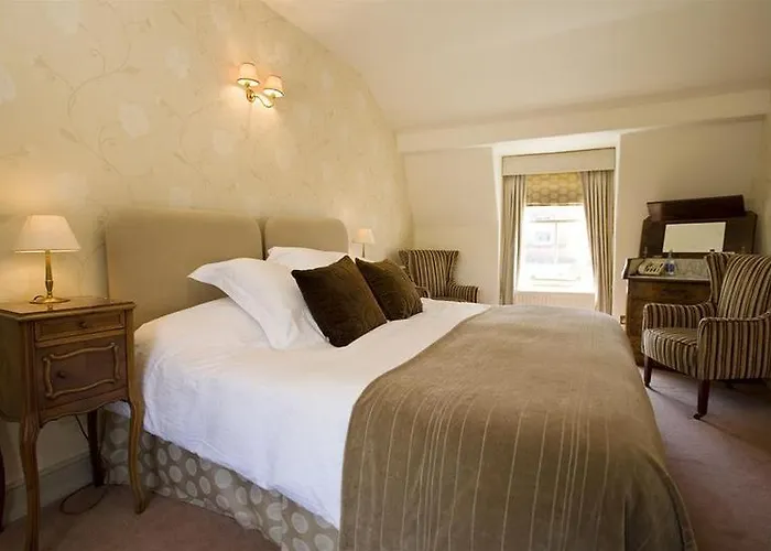 The White Swan 4* Pickering