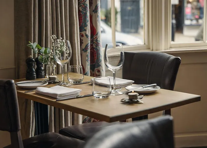 The White Swan Mini-hôtel 4*