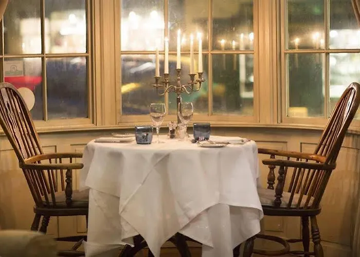 Mini-hôtel The White Swan 4*